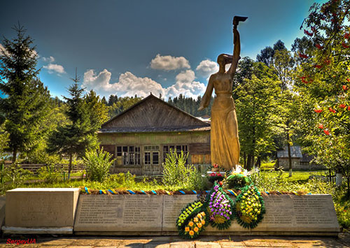 War Memorial Vorokhta