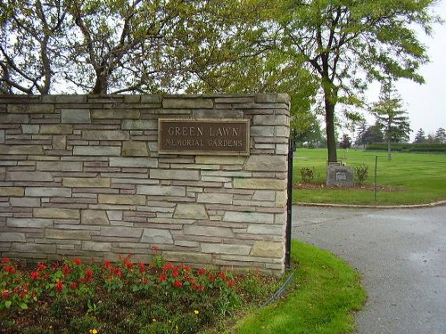 Oorlogsgraf van het Gemenebest Green Lawn Memorial Park