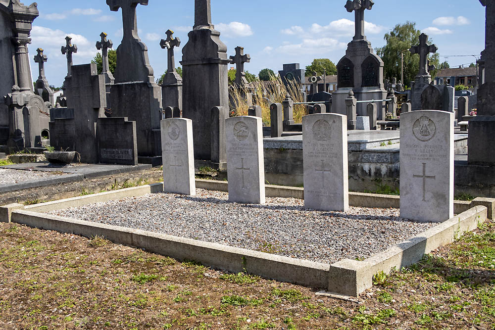 Oorlogsgraven van het Gemenebest Ronchin