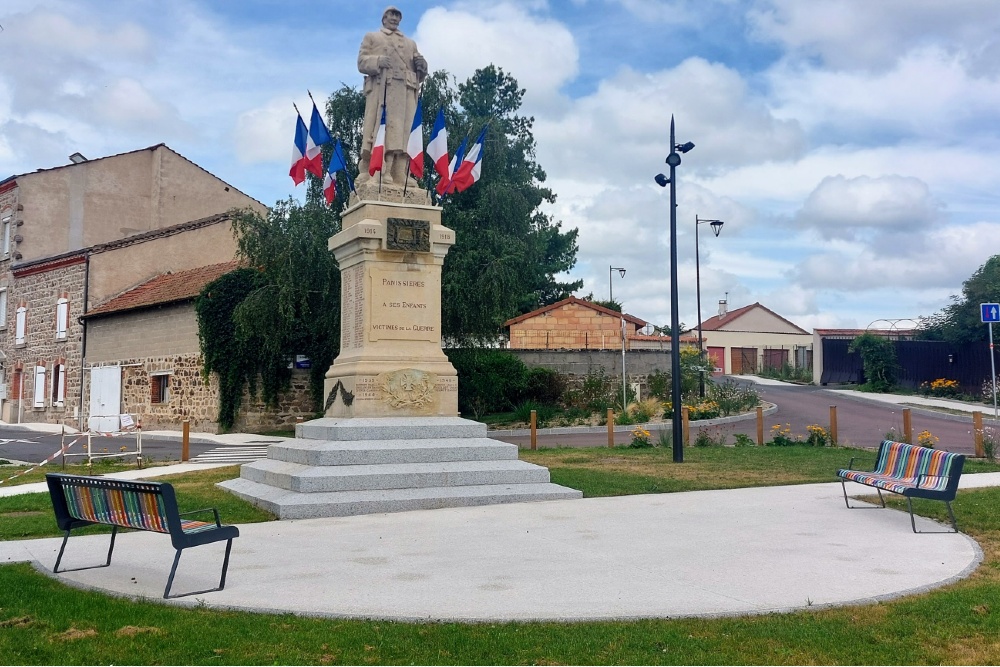 Oorlogsmonument Panissires #1