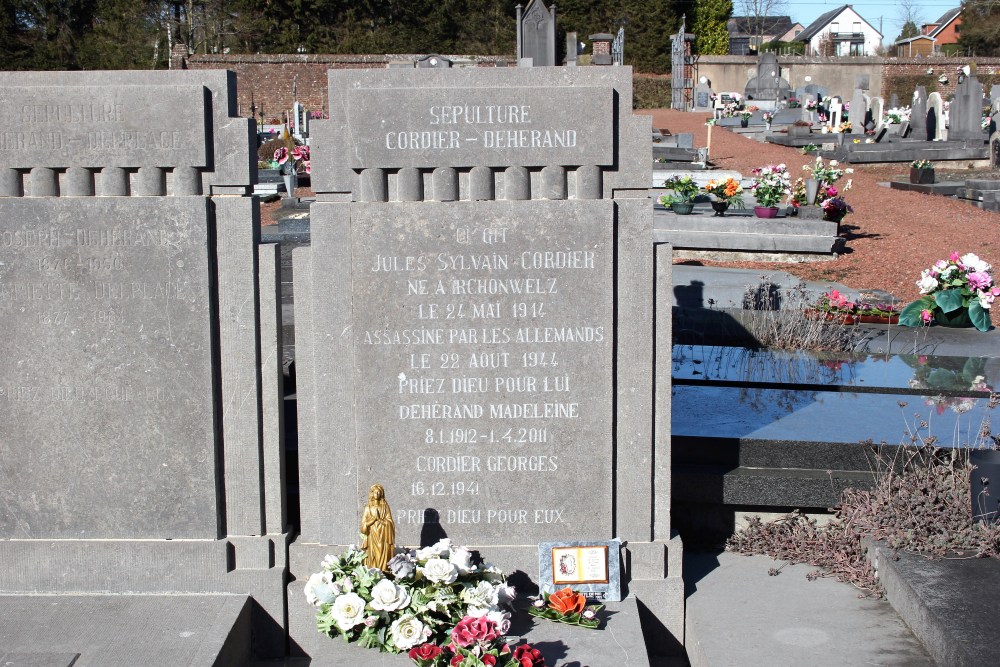 Belgische Oorlogsgraven Irchonwelz