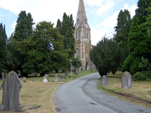 Oorlogsgraven van het Gemenebest St Michael Churchyard