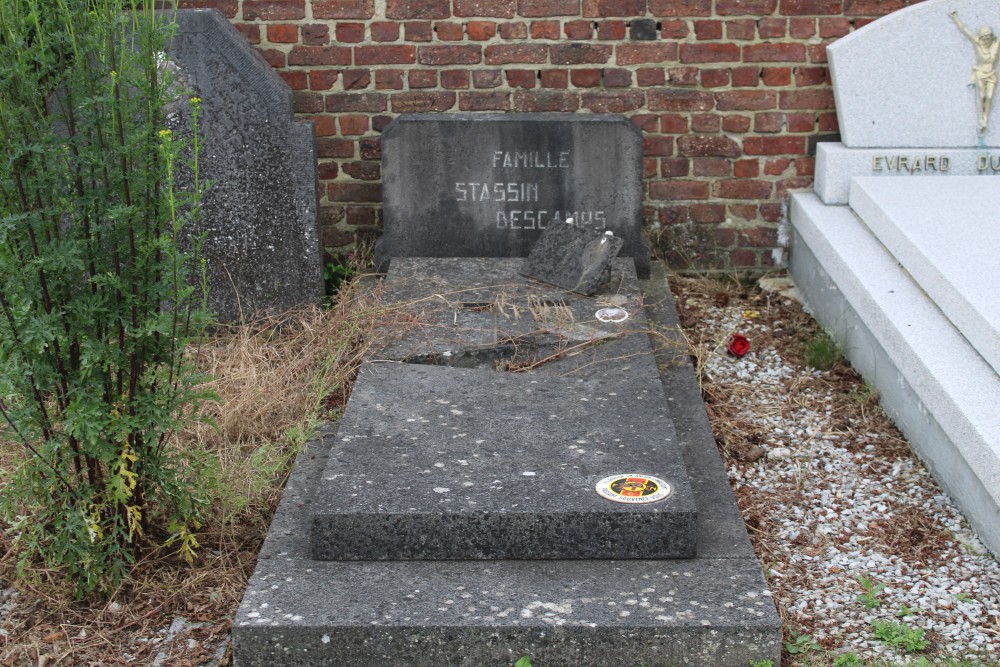 Belgian Graves Veterans Moustier-sur-Sambre #4