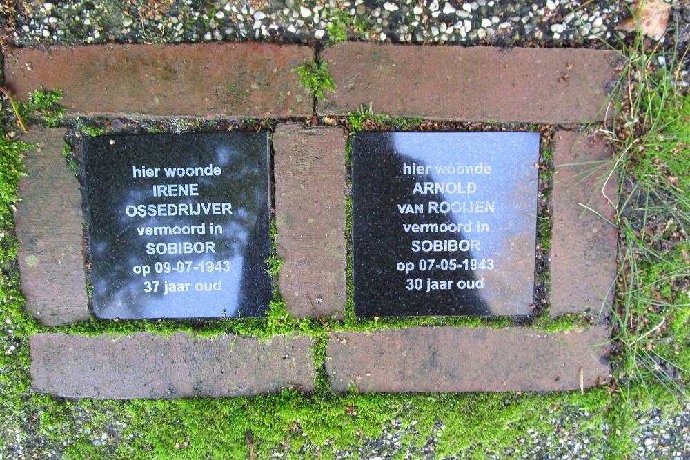 Memorial Stones Borneoplein 18