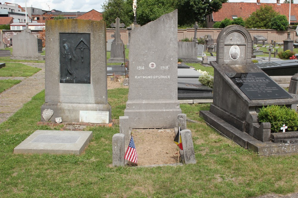 American War Grave Deinze