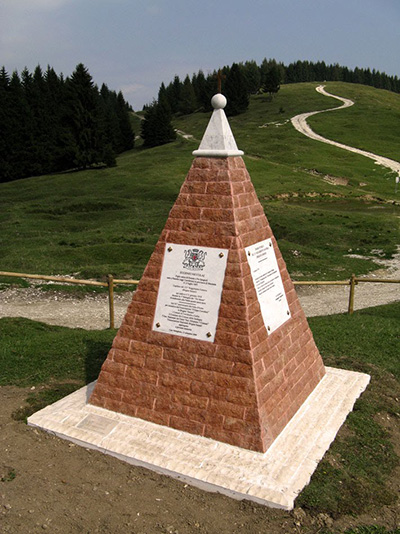 Monument Kapitein Eugenio Niccolai