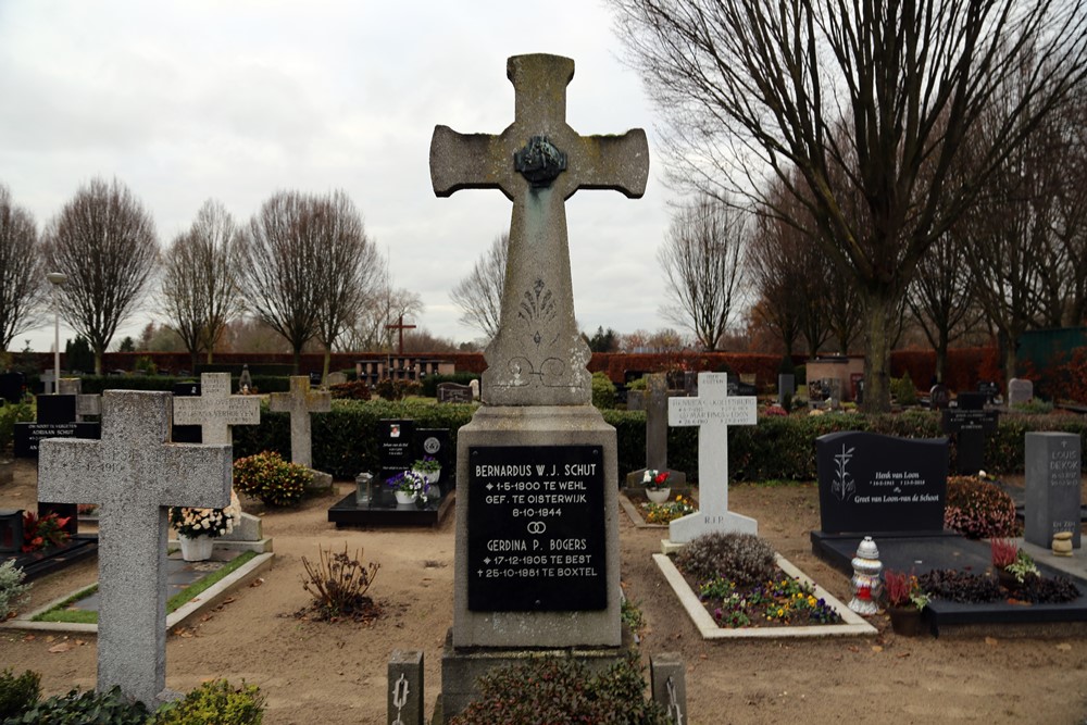 Nederlandse Oorlogsgraven Rooms Katholieke Begraafplaats Oirschot