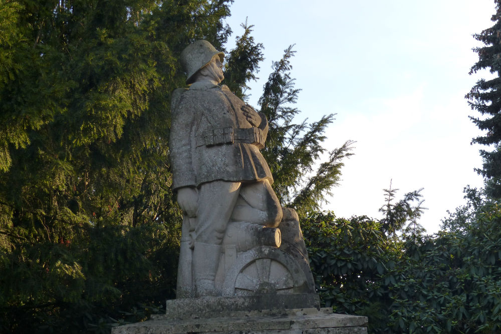 Oorlogsmonument Wetschen #3