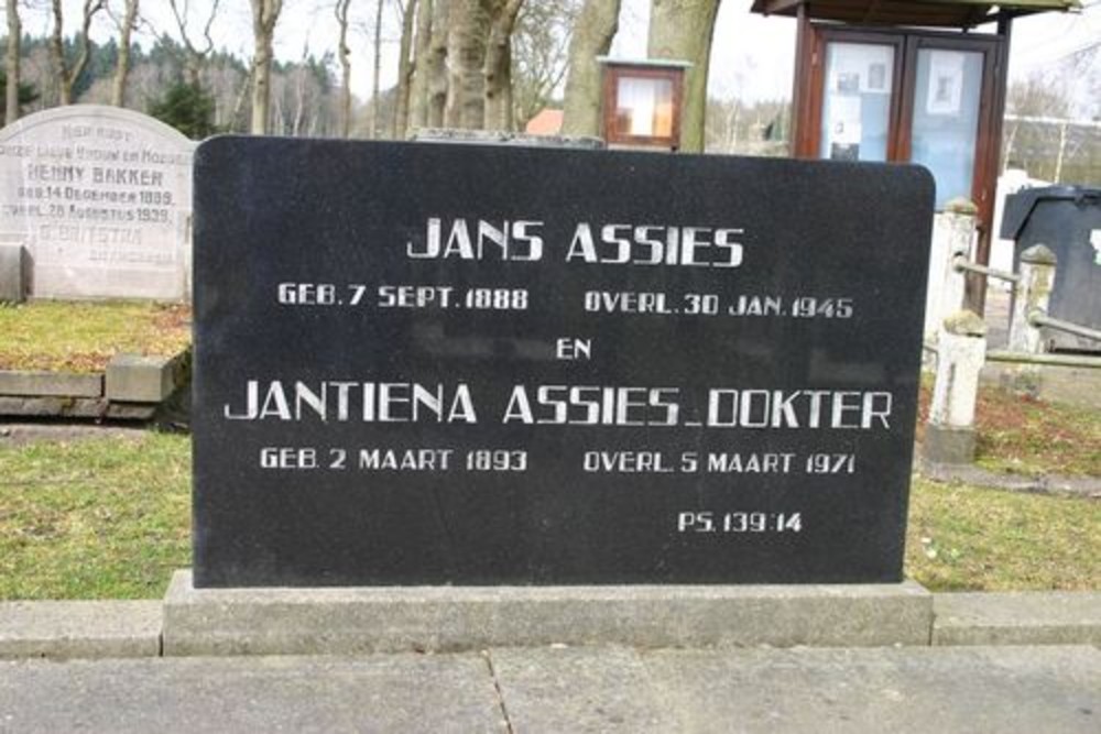 Dutch War Grave Veenhuizen