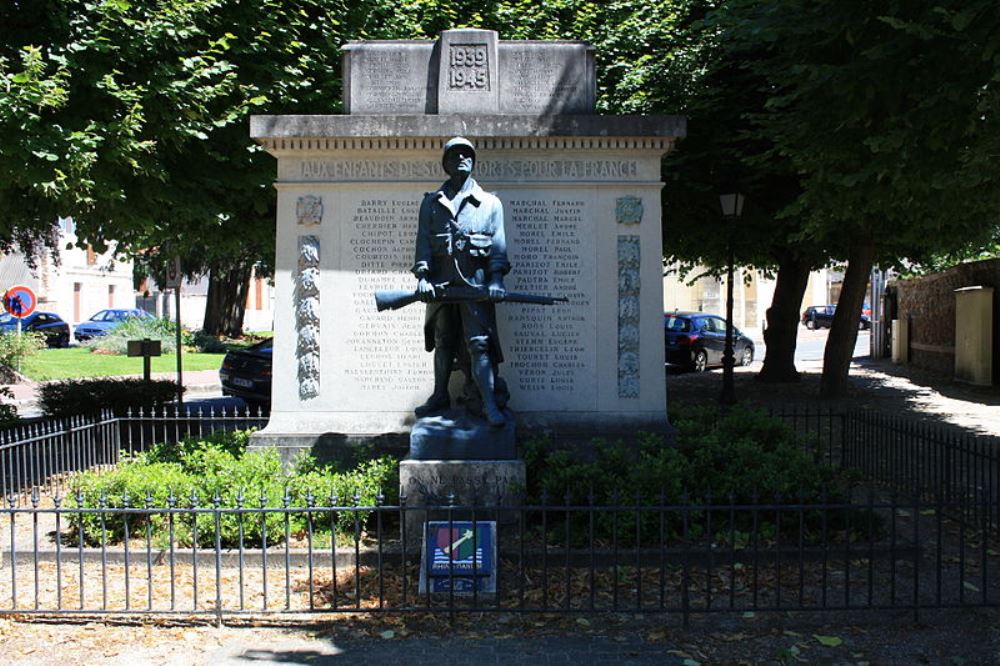 War Memorial Soisy-sur-Seine