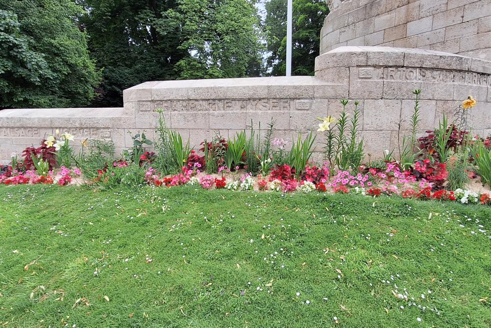 War Memorial Cambrai #4