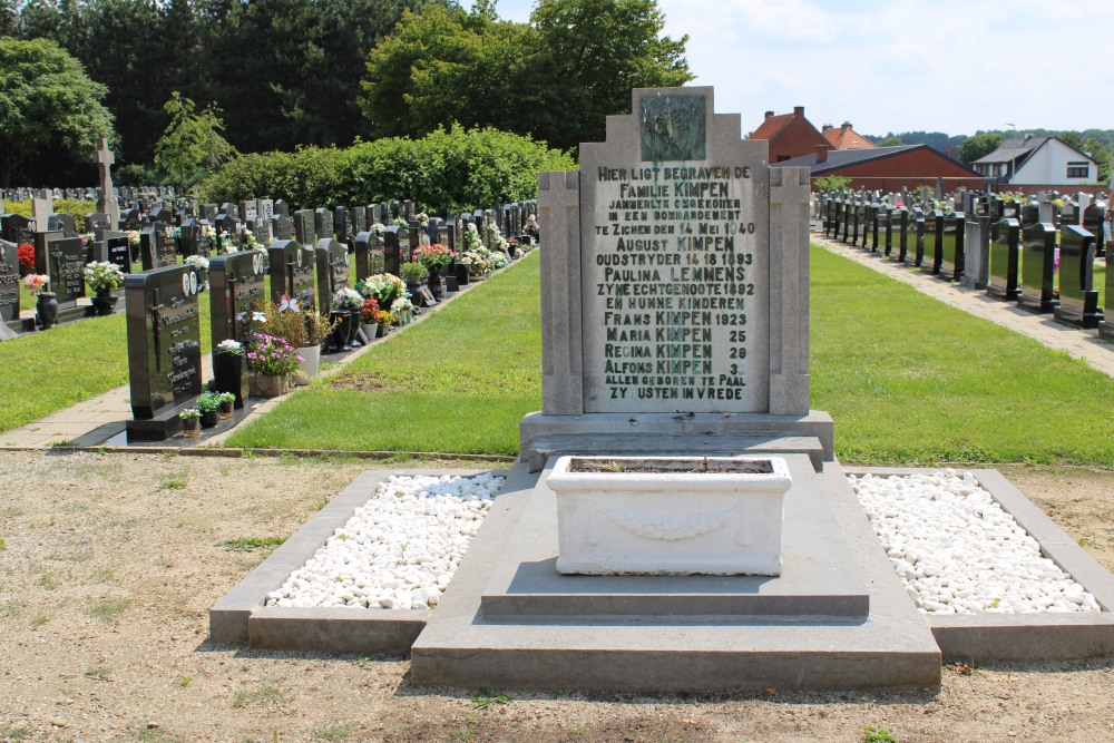 Belgian War Graves Paal #3