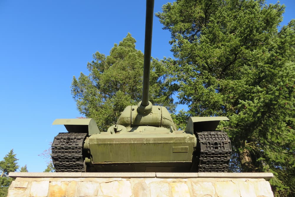 T-34/85 Tanks Soviet War Cemetery Baruth #5