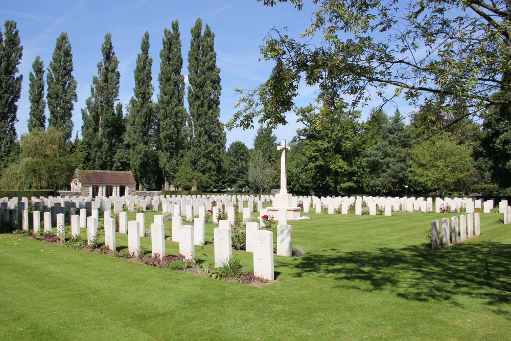 Oorlogsgraven van het Gemenebest Begraafplaats Brussel Stad
