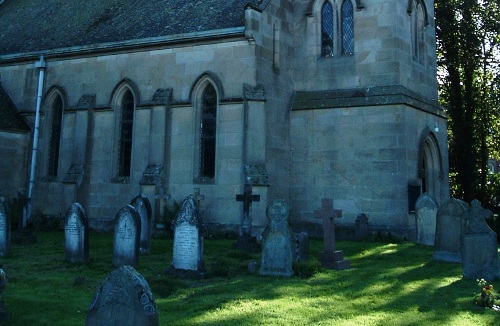 Oorlogsgraf van het Gemenebest St. Edward the Confessor Churchyard