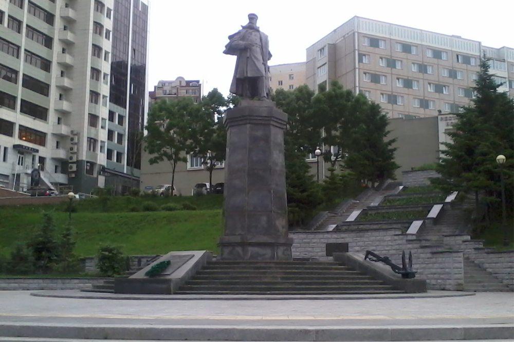 Monument Admiraal Stepan Makarov