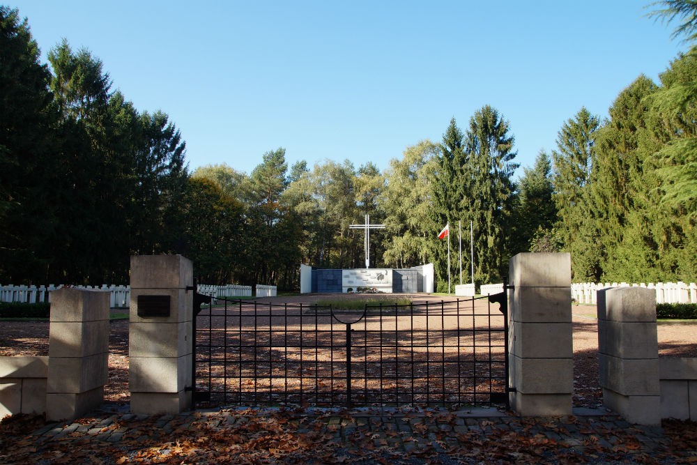 Poolse Oorlogsbegraafplaats Lommel