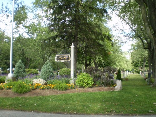 Oorlogsgraven van het Gemenebest Lundy's Lane Cemetery
