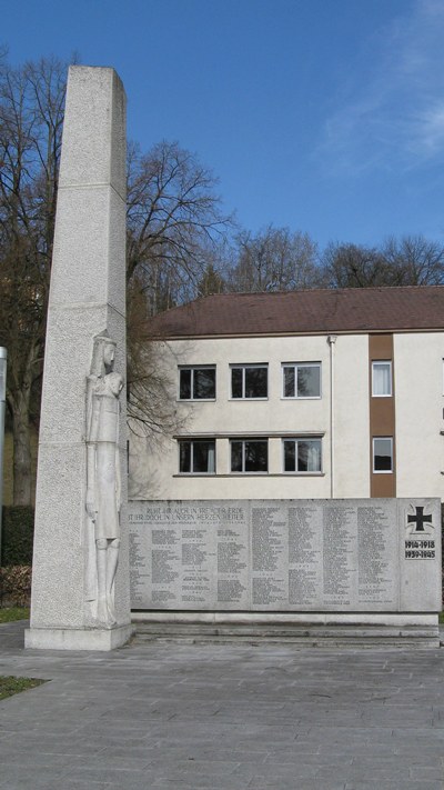 War Memorial Perg
