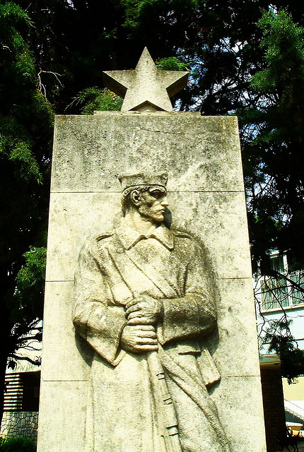 Monument Omgekomen Partizanen Faana