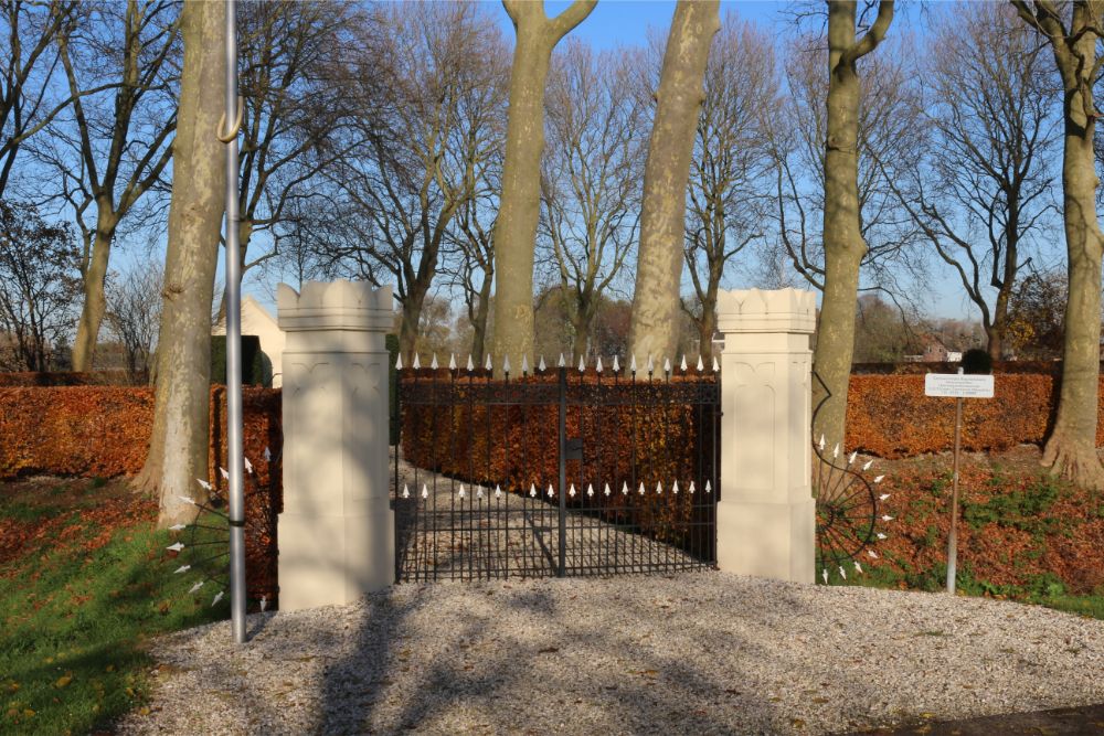 Nederlandse Oorlogsgraven Gemeentelijke Begraafplaats Heerewaarden