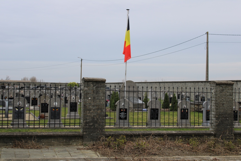 Belgische Graven Oudstrijders Waanrode Begraafplaats