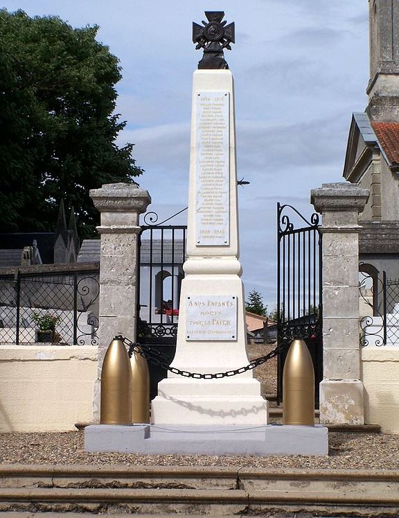 Oorlogsmonument Fauguerolles #1