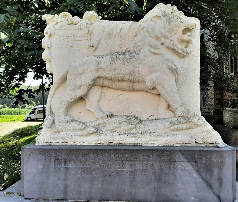 Oorlogsmonument Mariekerke #2