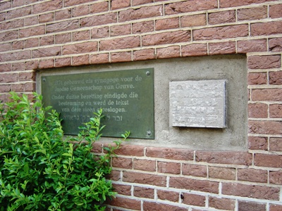 Joods Monument Grave