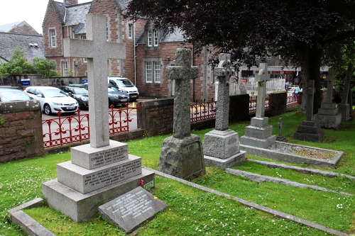Commonwealth War Graves St. Andrew Episcopalian Churchyard