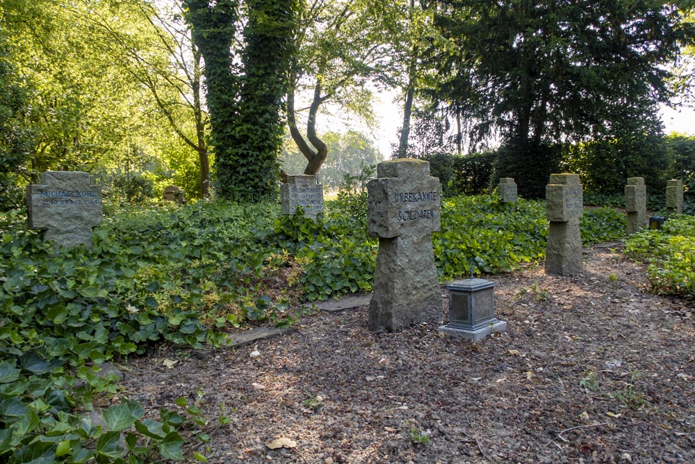 Duitse Oorlogsgraven Begraafplaats Niederzier-Hambach #1