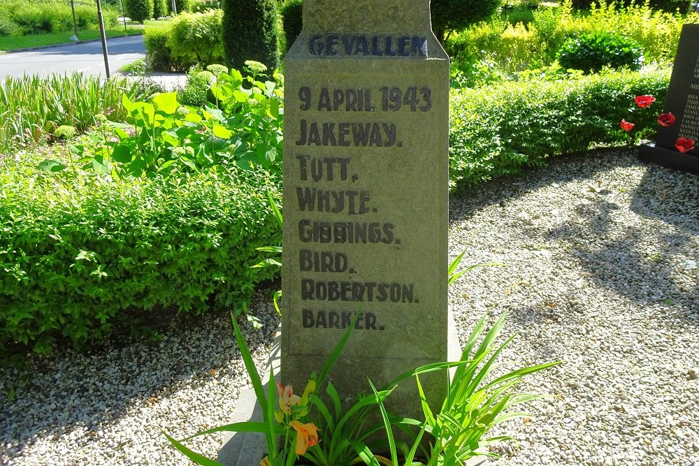 War Memorial Oudewater #4