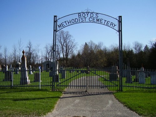 Commonwealth War Grave Boyd's Methodist Cemetery