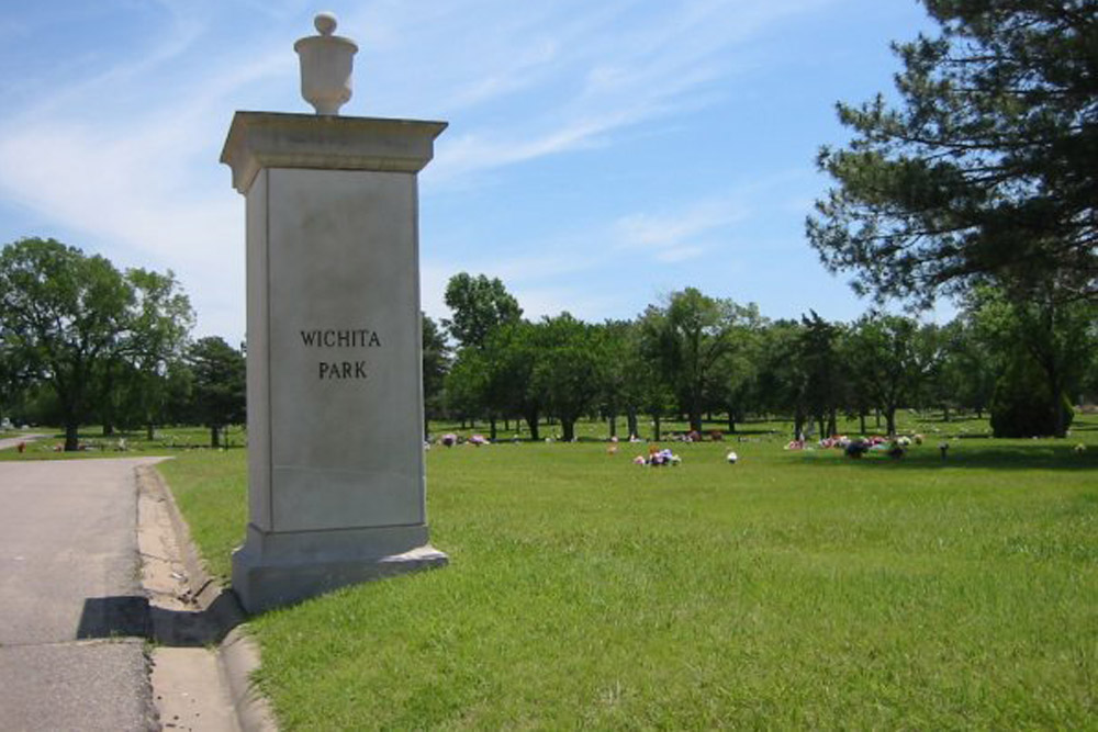 American War Grave Wichita Park