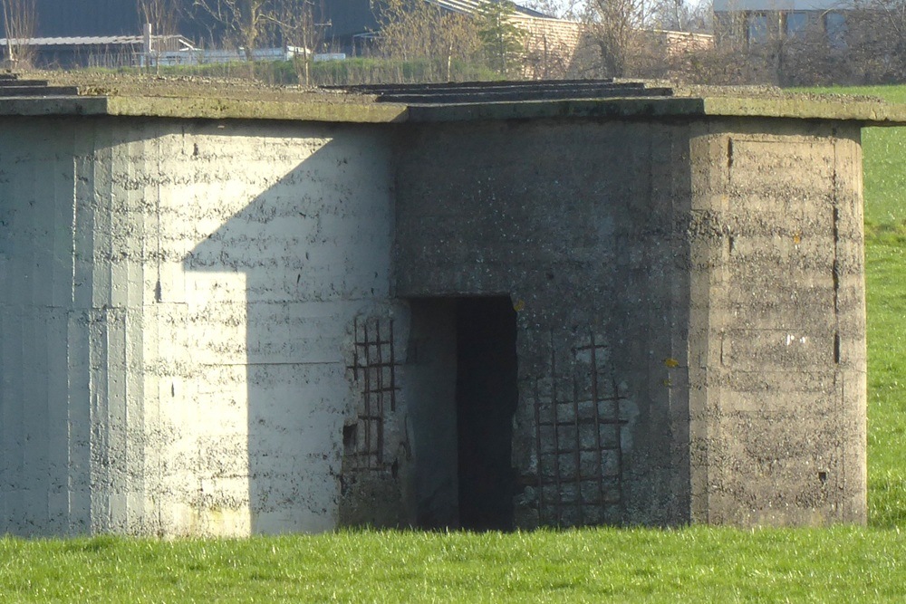 Bunkergordel Bruggenhoofd Gent - Commandobunker C17 #5