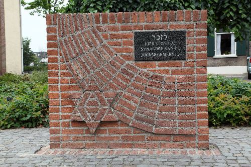 Memorial Former Synagogue