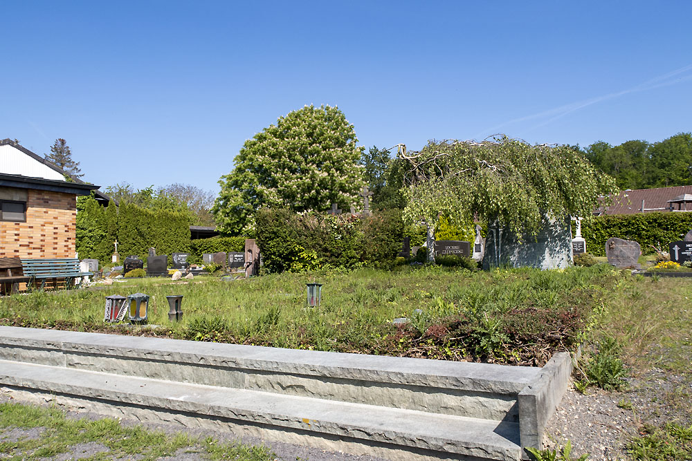 Duitse Oorlogsgraven en Monument Adendorf