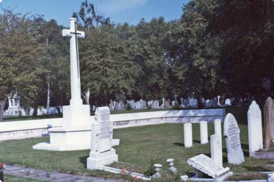 Oorlogsgraven van het Gemenebest City of London Cemetery