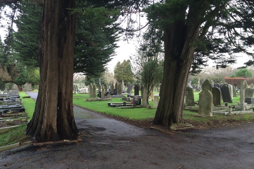 Commonwealth War Graves Bridgend Cemetery