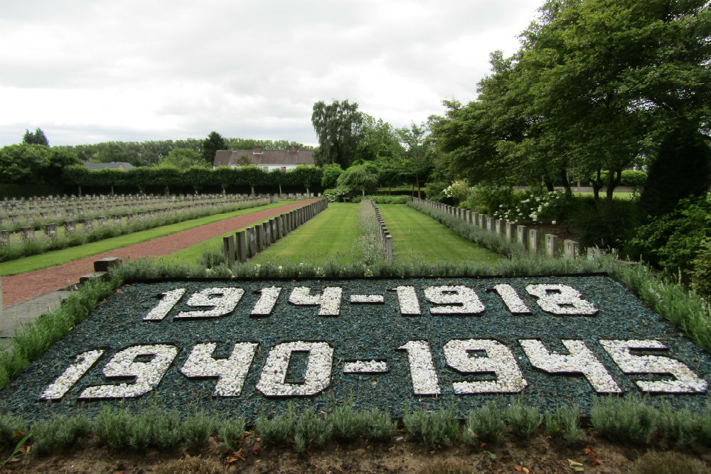 Belgian Graves Veterans Etterbeek