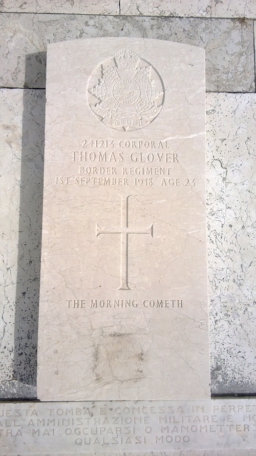 Commonwealth War Grave Trento Communal Cemetery