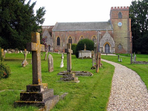 Oorlogsgraven van het Gemenebest St. Martin Churchyard