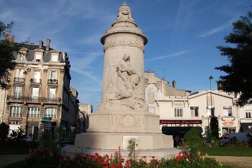 Monument Omgekomen Verpleegkundigen Reims