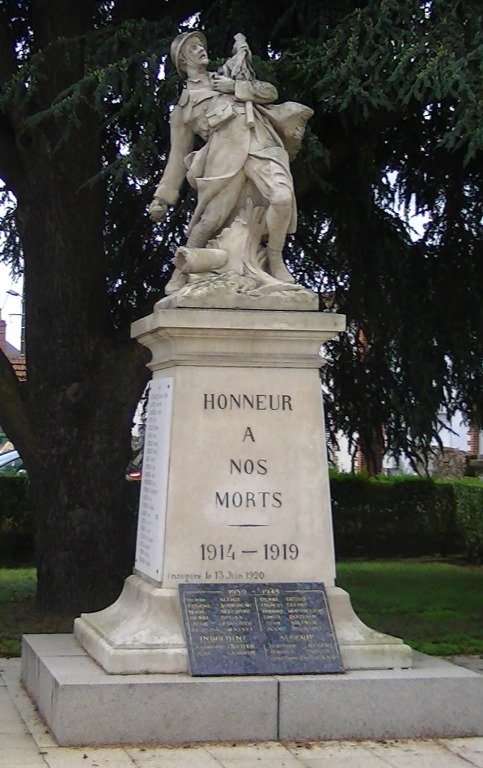 War Memorial Champtoceaux