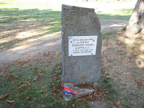 Monument Soldat Durand Pierre 1944