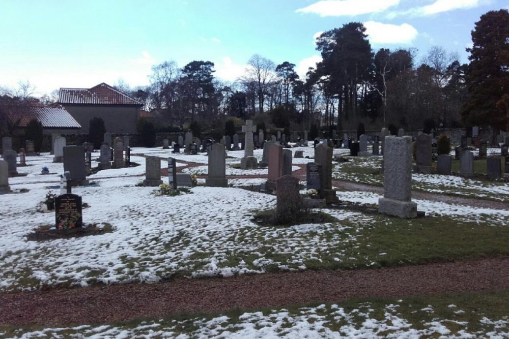 Commonwealth War Grave Pencaitland Cemetery