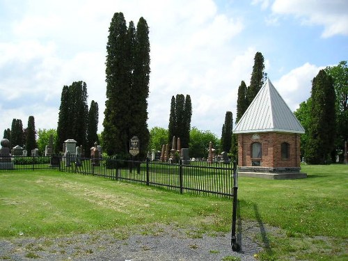 Commonwealth War Grave Dundela United Church Cemetery