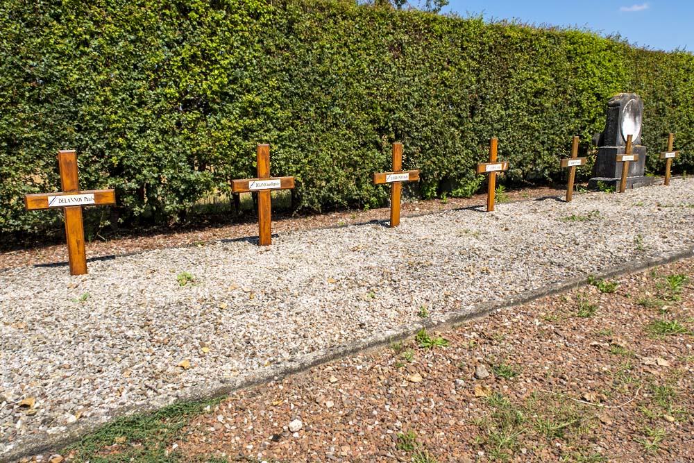 French War Graves Ennetires