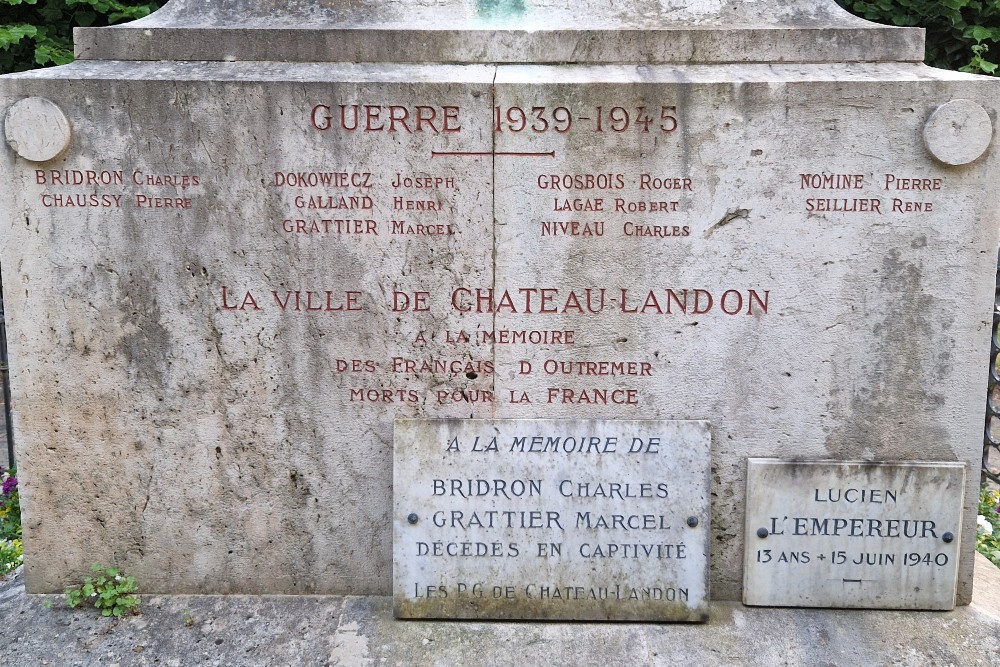 Oorlogsmonument Chteau-Landon #3