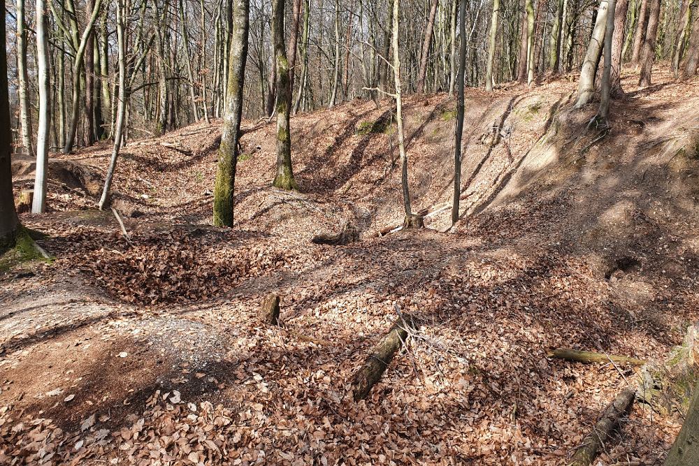 Loopgraven op Pyramid Hill